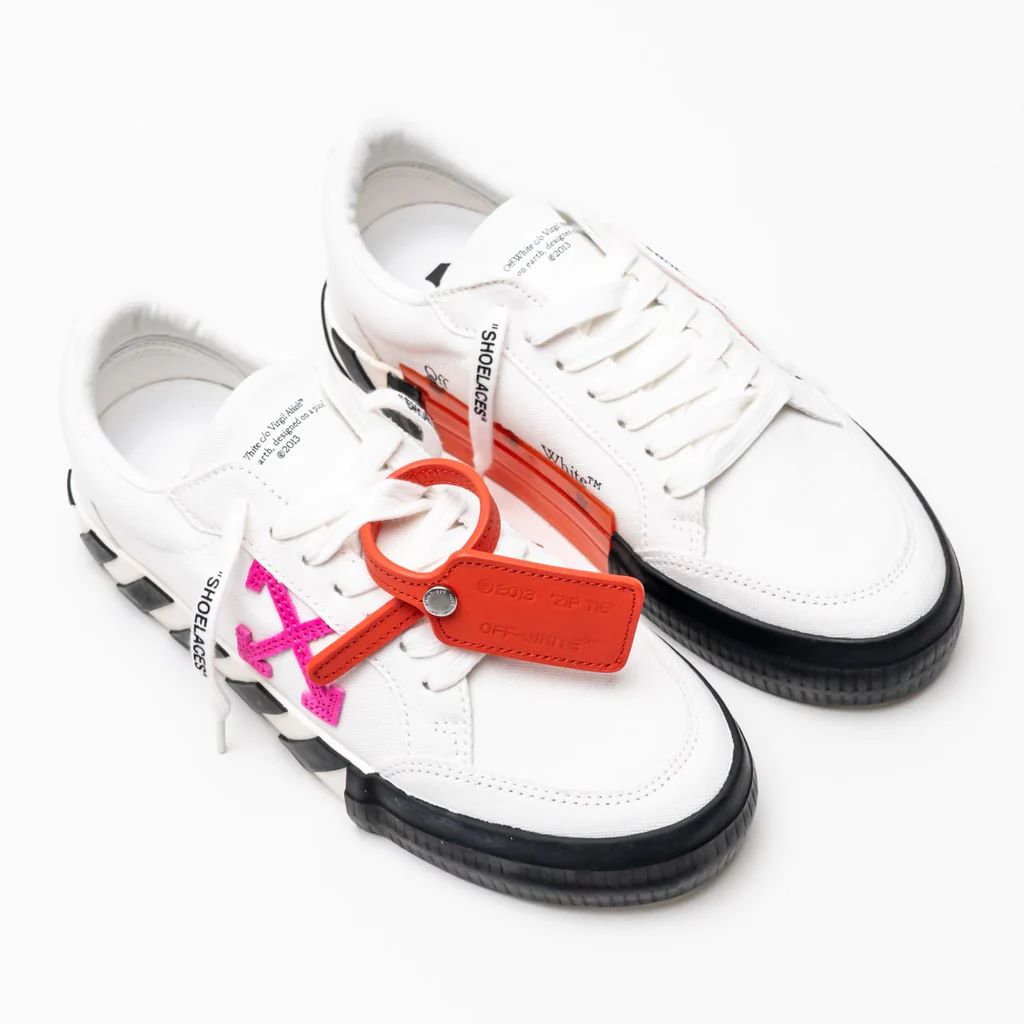 Vulcanized Low-Top Sneakers Canvas Leather White Black Pink
