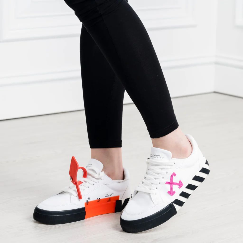 Vulcanized Low-Top Sneakers Canvas Leather White Black Pink