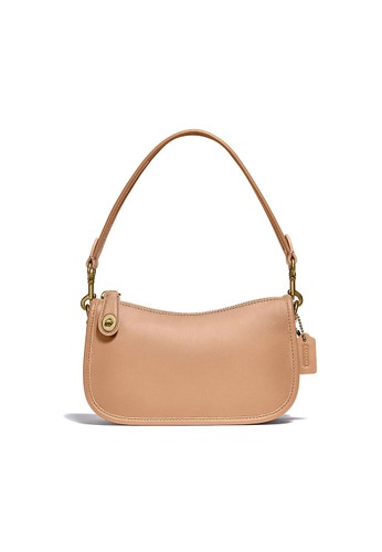 coach swinger 20 shoulder bag natural