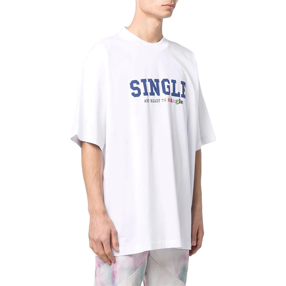 Koleksi T-shirt dari Voila.id
