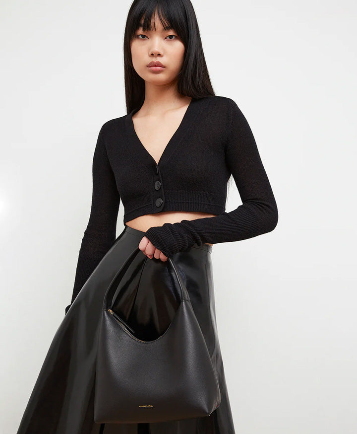 Handbag dengan desain timeless