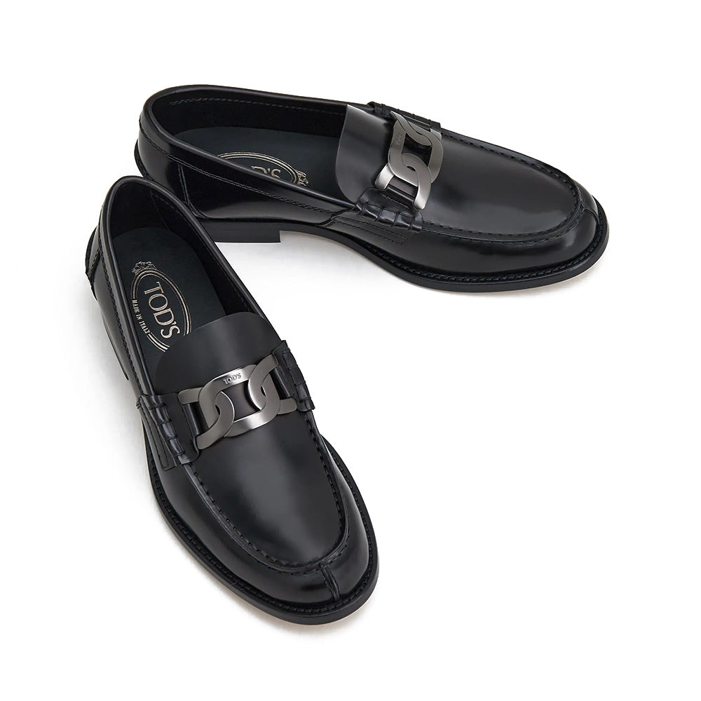 Tod's Chain Buckle Loafers Shiny Leather Black